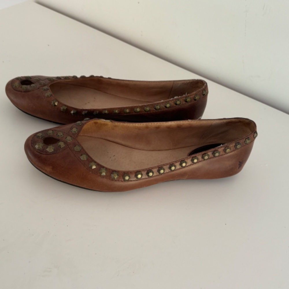 Frye - Picture 3 of 6